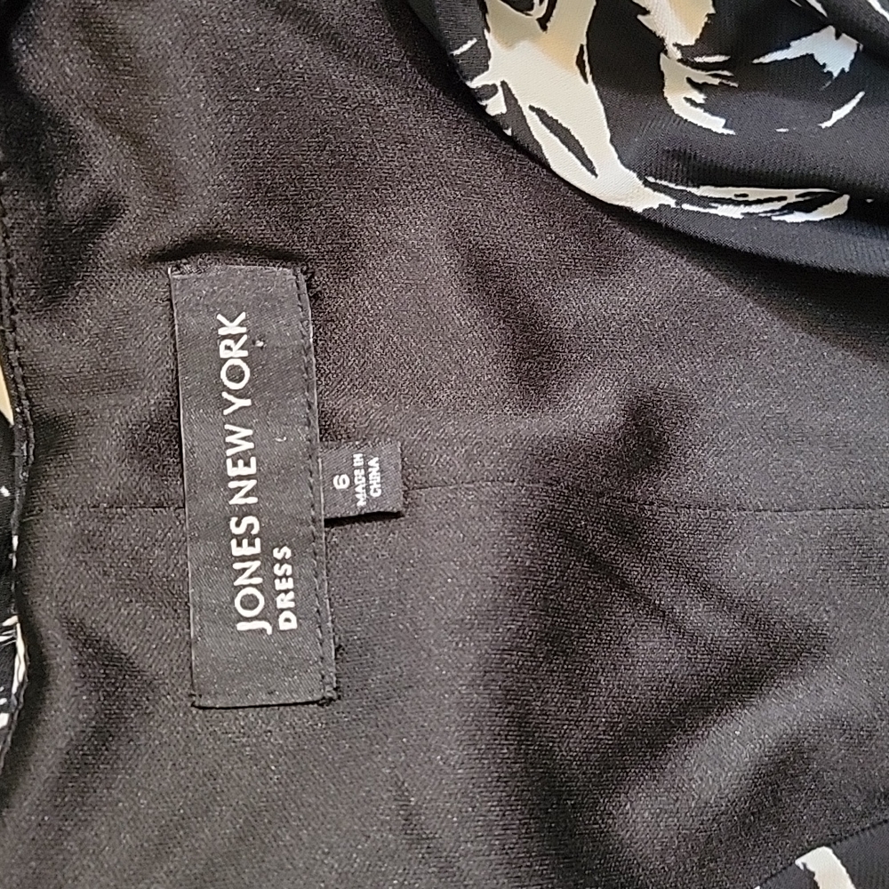 Jones New York Black and White Dress Size 6 - Picture 5 of 8
